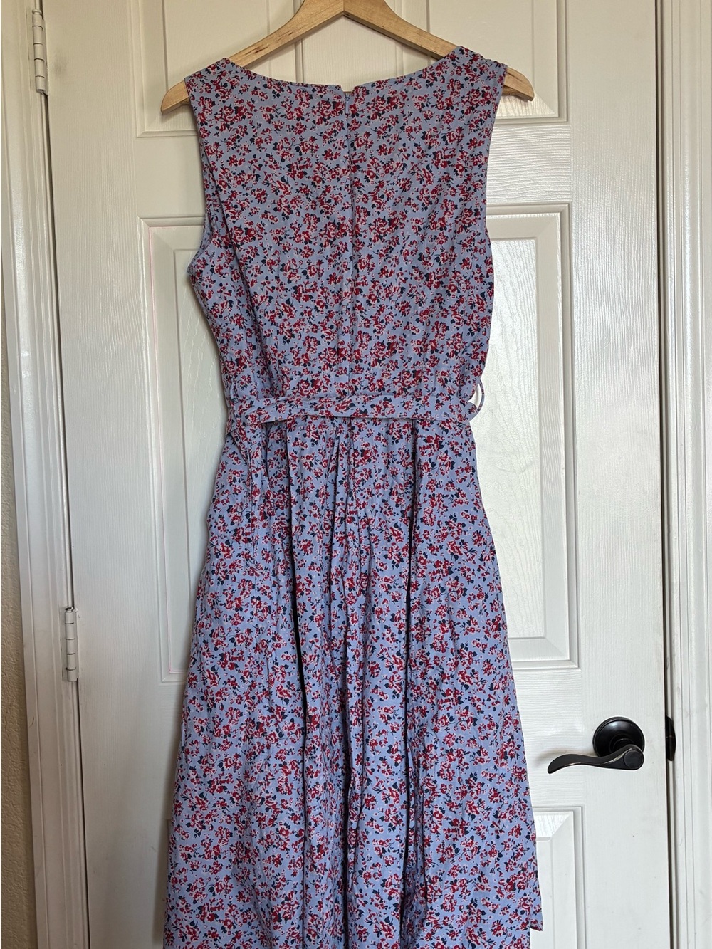 Sleeveless Light Blue Floral Tie-Waist Dress - Picture 2 of 5